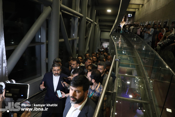 بازدید محمدمهدی اسماعیلی وزیر فرهنگ و ارشاد اسلامی از خانه چهلمین جشنواره بین‌المللی فیلم کوتاه تهران