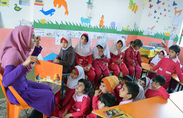 طرح  «سفیران قصه‌گویی» در ۲ هزار مدرسه و مهد کودک اجرا شد