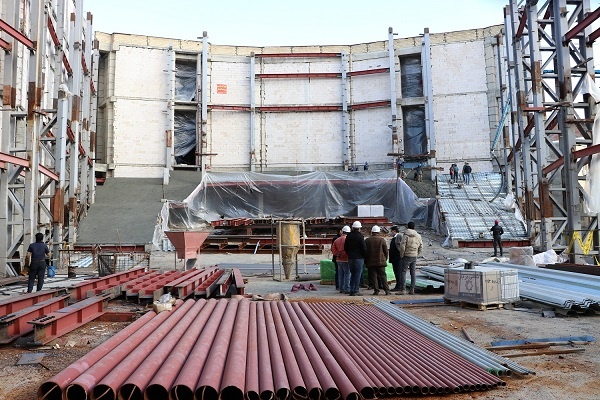 ضرورت تکمیل تالار مرکزی کردستان / انتظار ۲۰ ساله در سرزمین فرهنگ و هنر پایان مییابد؟