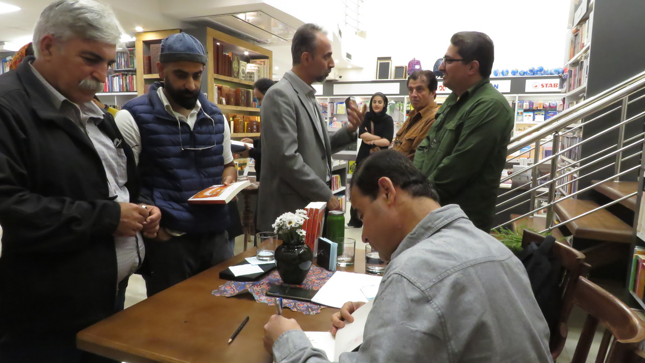 «خانه گربهها» در ساری نقد شد