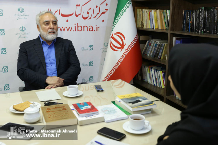 مأموریت بنیاد ایران‌شناسی مقابله با ایران‌هراسی‌ها است/ هجمه‌های دشمن هویت دینی و ایرانی را تهدید می‌کند