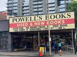 نگاهی به کتابفروشی‌های محلی دنیا/ بزرگ‌ترین کتاب‌فروشی مستقل جهان کجا است؟