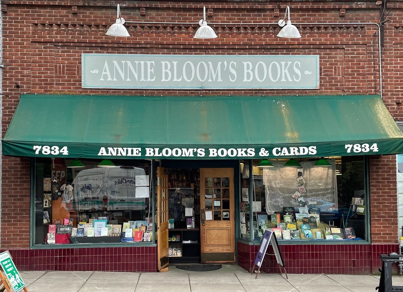 نگاهی به کتابفروشیهای محلی دنیا/ بزرگترین کتابفروشی مستقل جهان کجا است؟