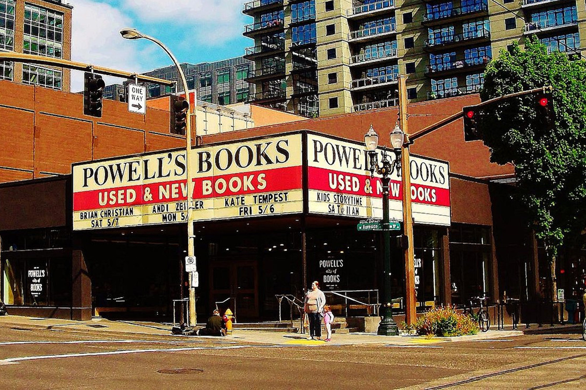 نگاهی به کتابفروشی‌های محلی دنیا/ بزرگترین کتاب‌فروشی مستقل جهان کجا است؟