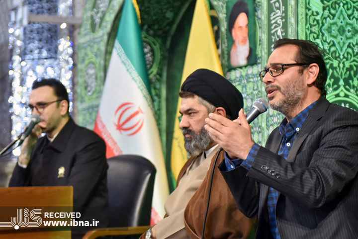 محفل شعرخوانی «طوفان الاقصی» در حرم رضوی