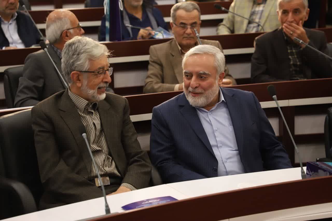 «خودشناسی» پس از انقلاب اسلامی مورد توجه قرار گرفت/ انقلاب پدیده هویتساز برای مردم ایران