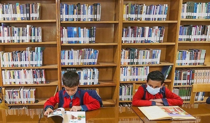 مسابقه کتابخوانی «فصل عسل» در استان کرمان برگزار شد