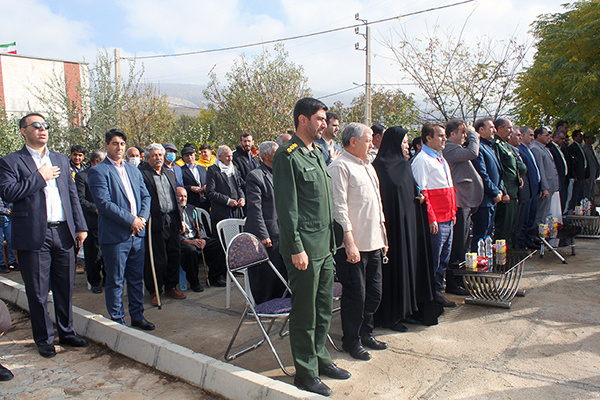 کتابخانه برکت شهدای روستای وارگه ایلام افتتاح شد