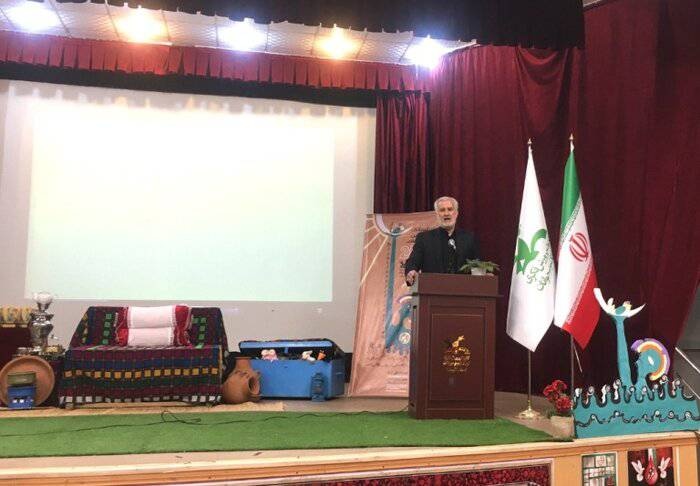 مرحله استانی جشنواره قصهگویی در رشت با معرفی برترین ها پایان یافت / قصه گویی یک مهارت است