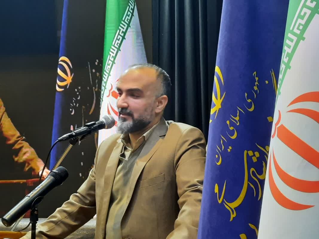 خادمان نشر و فعالان حوزه کتاب و کتابخوانی در ساری تجلیل شدند