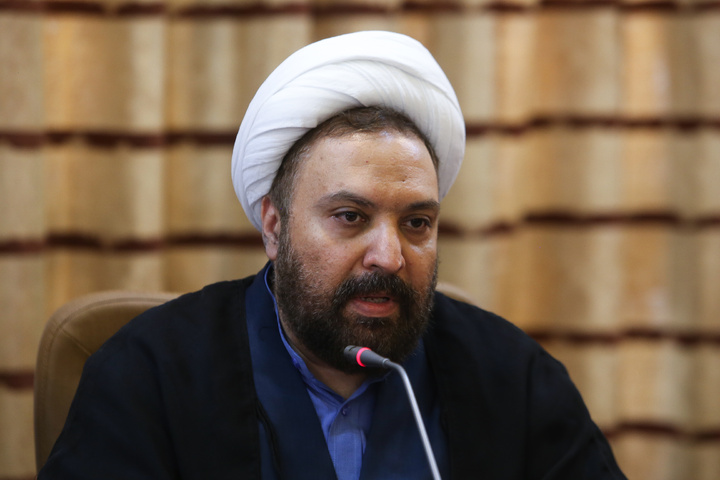 استاد گلشنی پدر مطالعات علم و دین در ایران است