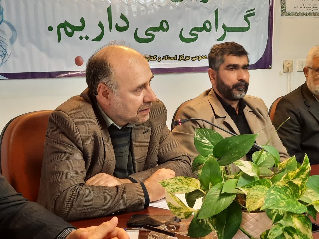 «از خون دل نوشتم» و «از فیضیه تا الرشید» در ساری رونمایی شد