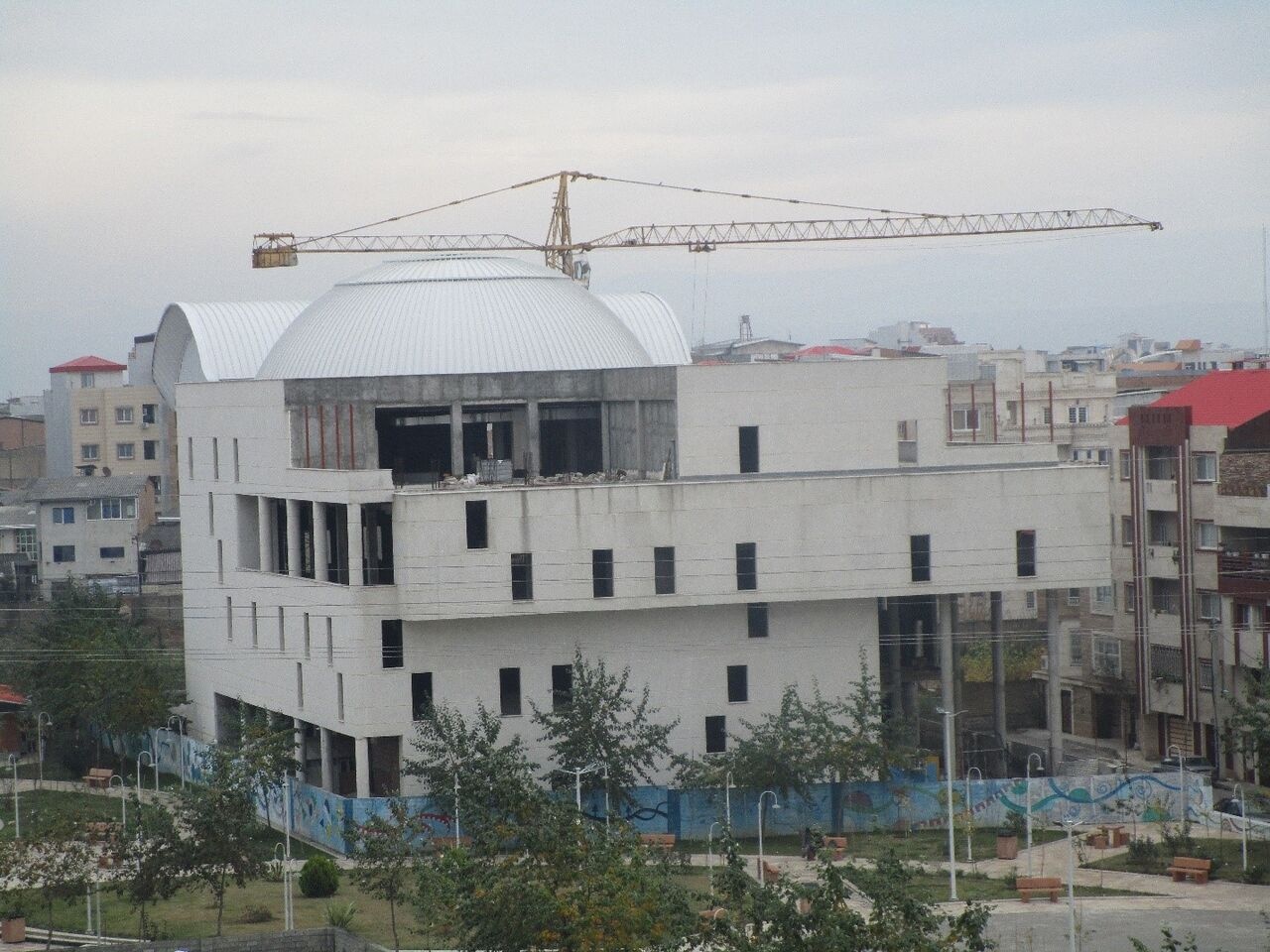 سر دراز قصه کتابخانه مرکزی ساری/ پروژهای که ۱۴ ساله شد