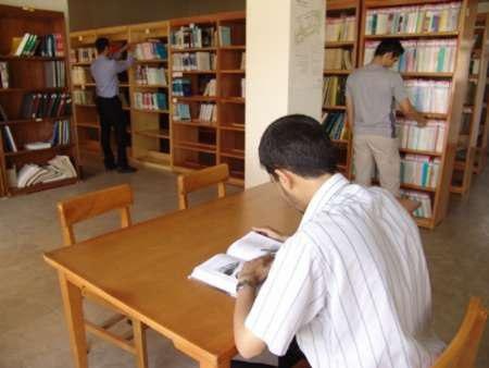 بهره برداری از کتابخانه عمومی شهر داریان در فارس