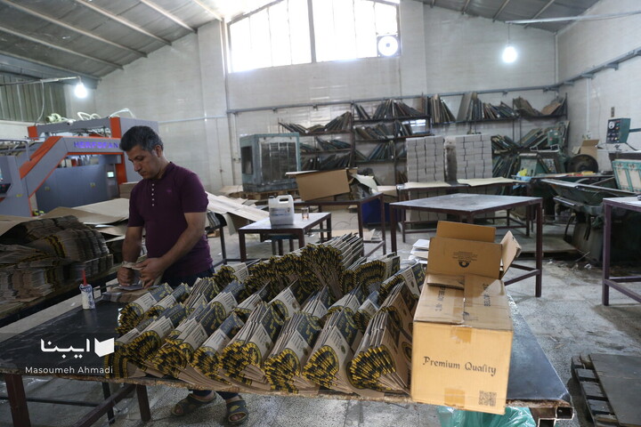 قیمت مرکب و کاغذ در ترازوی تجار