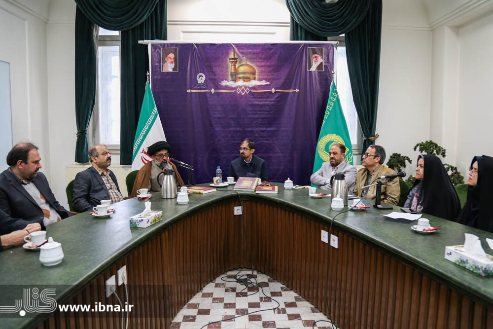 «آرایههای قرآن؛ پیدایش و تحول»رونمایی شد/ نگاه جامع مولف به موضوع پژوهش