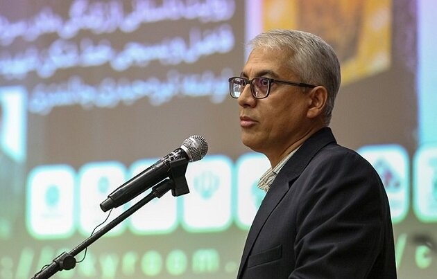 مسئولیت اجتماعی نویسنده ایجاد احساس نیاز در مخاطب است/ لزوم توجه به جامعهشناسی مطالعه