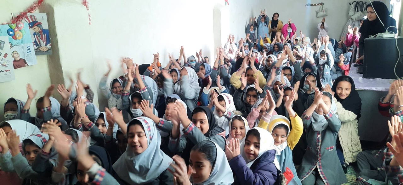 عطر کتاب در روستای «گیسور» خراسان رضوی