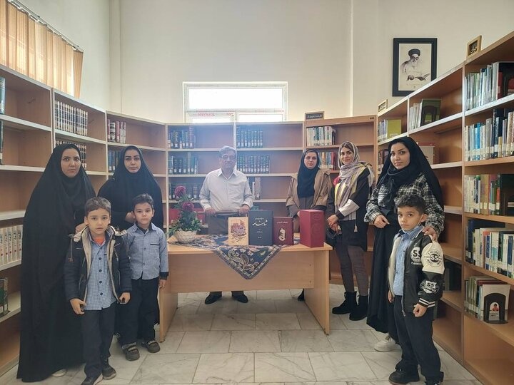 روستاییانی که عاشق مطالعه هستند/ کتابخانه روستا خانه اهالی شد