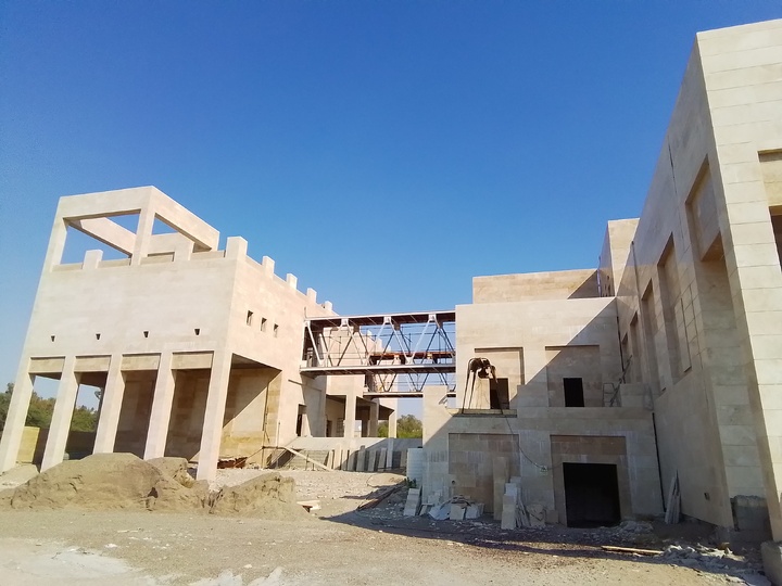 وضعیت کتابخانه مرکزی بندرعباس در حال پیگیری است