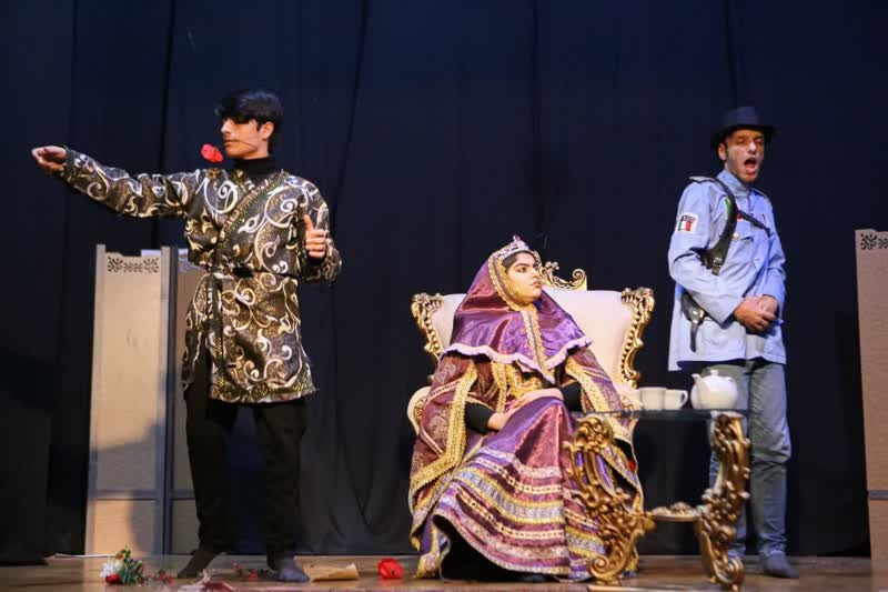 اهدای ۲۰۰ کتاب در گناباد/جمعخوانی کتاب در گلبهار و تربتحیدریه