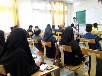 برگزاری دوره آموزشی تاریخ شفاهی برای نویسندگان دفاع مقدس زنجانی