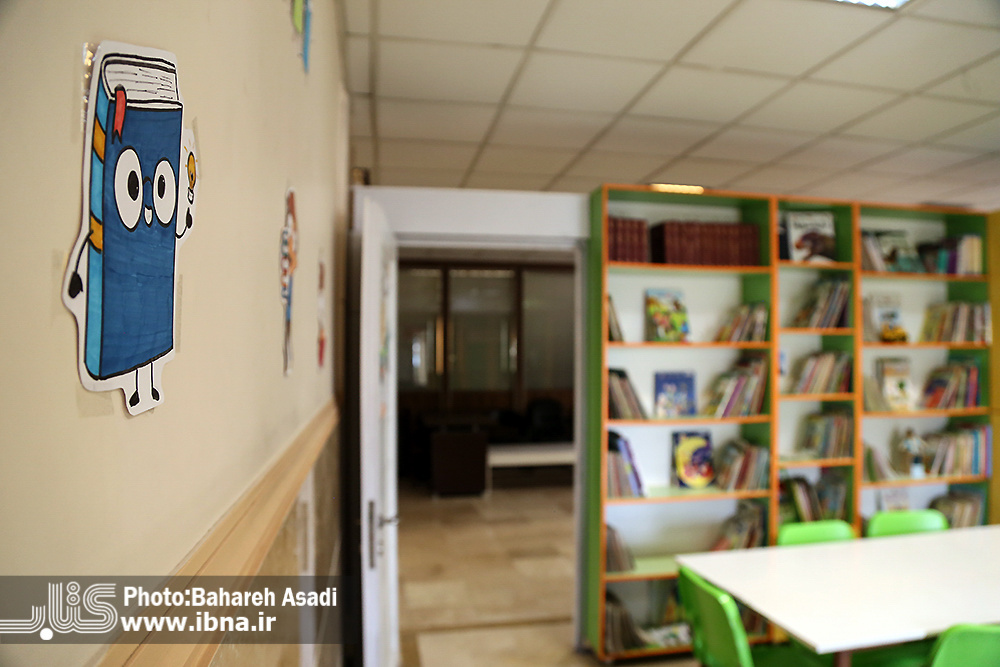 کتابخانه «یاد یار مهربان» در بوته فراموشی!/ بودجه تجهیز کتابخانه مدارس کجا هزینه میشود؟
