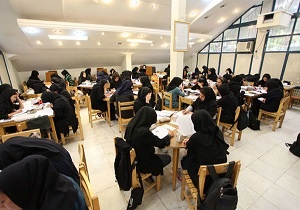 بزرگترین کتابخانه زنجان در آستانه تعطیلی
