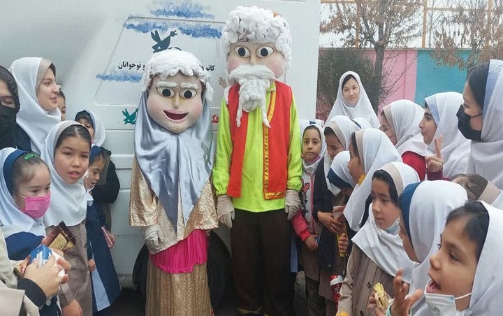 آغاز فعالیت زمستانی کتابخانه سیار کانون در روستاهای استان البرز