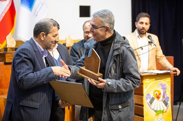 چهارمین جشنواره شعر و داستان «شهر من» به ایستگاه پایانی رسید