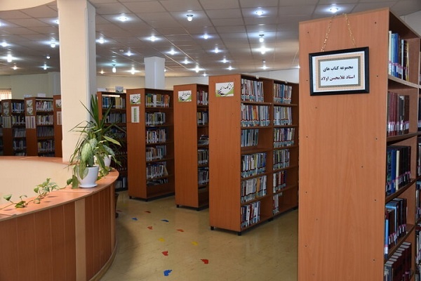 عضویت بیش از ۱۳ هزار نفر در کتابخانه مرکزی ارومیه/ کمبود منابع در گروه‌های خاص