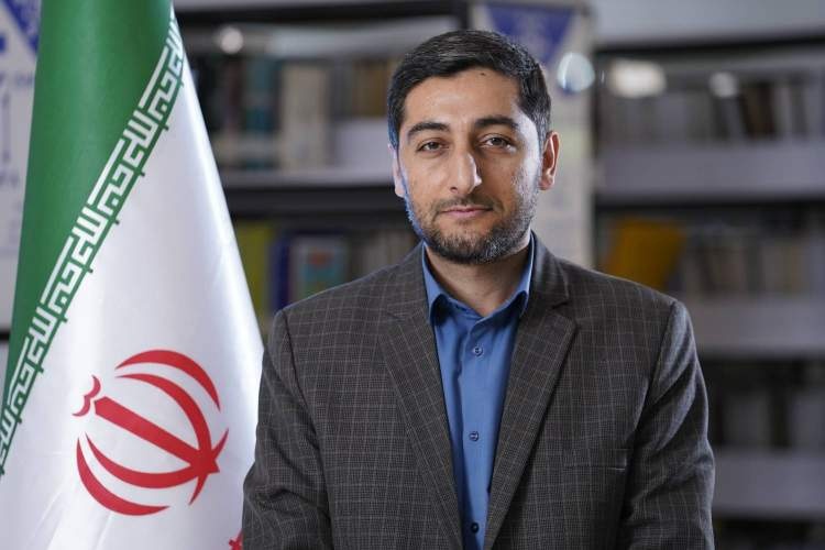 کتابخانه مصلحیان؛ قلب تپنده کتابخوانی در منطقه یک بوشهر/ مرمت کتابخانه معطل اعتبار است