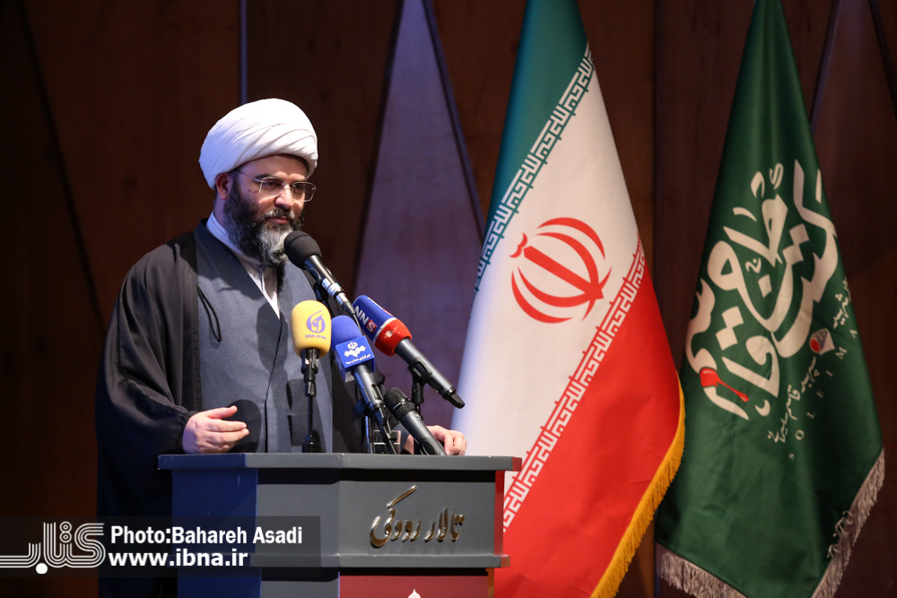 لزوم طرح دغدغههای شهید سلیمانی به نسلهای بعدی/ همه بخشها برای تبیین مکتب حاج قاسم کار کنند