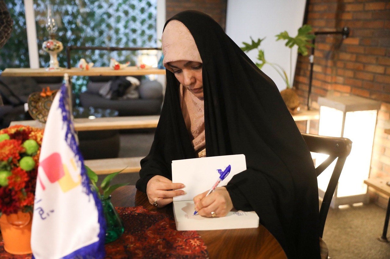 می‌خواستم از دید نویسنده ایرانی راوی فلسطین باشم