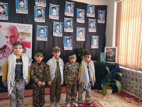 عمو قاسم در ویژهبرنامه «سردار آسمانی» میهمان کودکان سورشجانی شد