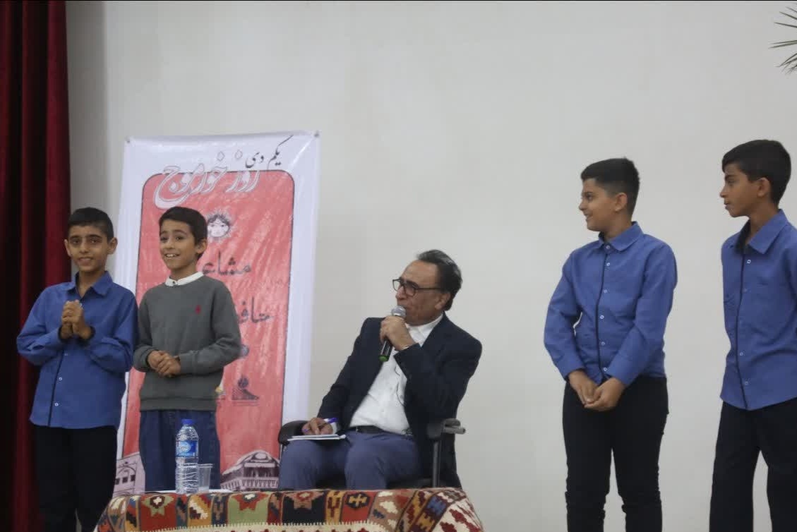 «شعر» بزرگترین محصول کشور در حوزه معنا و حکمت است/ لزوم ساخت «سمفونی شروه»