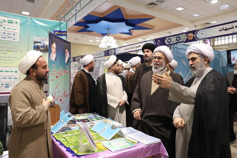 نمایشگاه کتاب و دستاوردهای علمی مراکز پژوهشی حوزوی تمدید شد