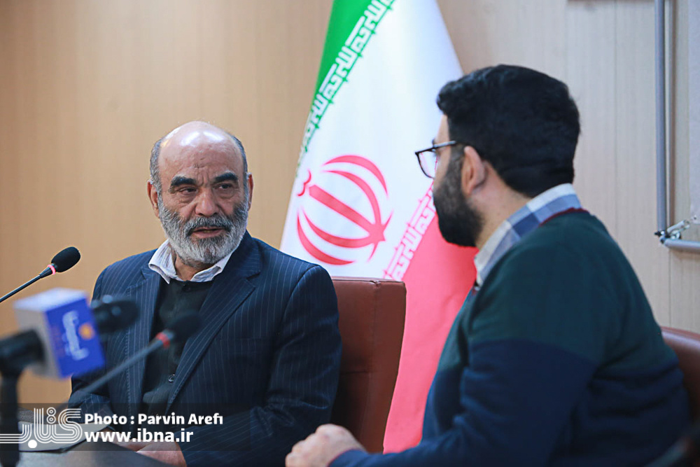 حمید شوکت در کتابش چهرهای وطنپرست از بختیار ترسیم کرد!/ چرا کودتاچیها گول آمریکا را خوردند؟