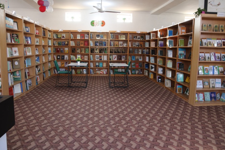 کتابخانه عمومی شهر آبیز افتتاح شد