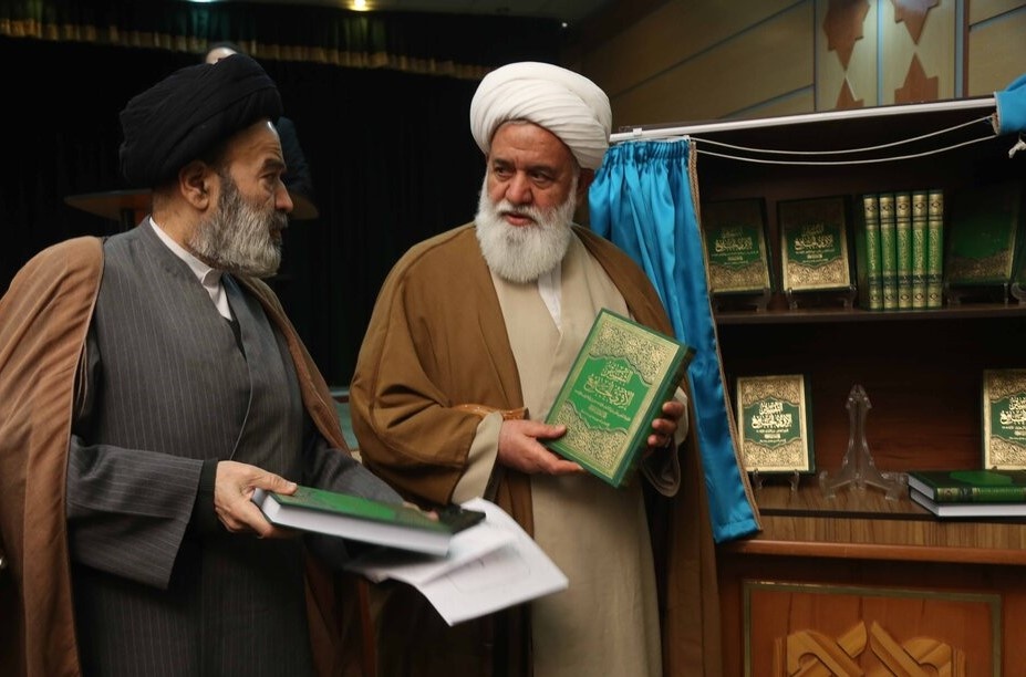 موسوعه «التفسیر الأثری الجامع» رونمایی شد