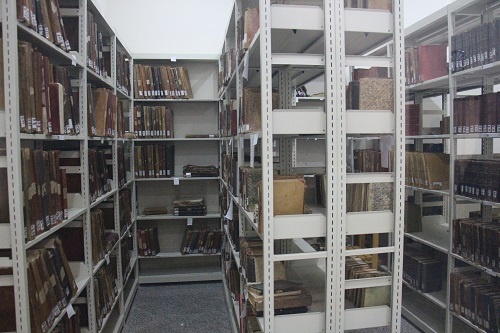  کتابخانه مرکزی یزد؛ افتخار فرهنگی برای ۱۳ هزار عضو / اعتبارات کشوری راهگشای تکمیل کتابخانه