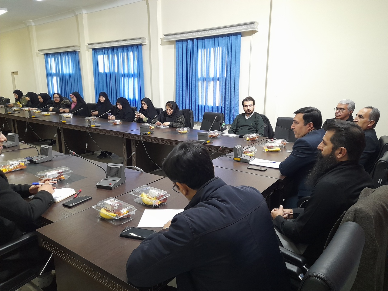 برگزاری کارگاه شعر و نمایشگاه کتاب در شبهای موسیقی هگمتانه