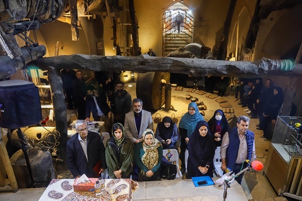 فرهنگ عامه زمینهای برای بررسی اسطورههااست/ تقدیس شخصیت پدر در لالاییها