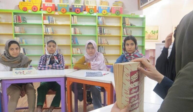 تجلی کتاب در طرح «کانون- مدرسه»/ دانشآموزان با قصههای کهن مأنوس میشوند
