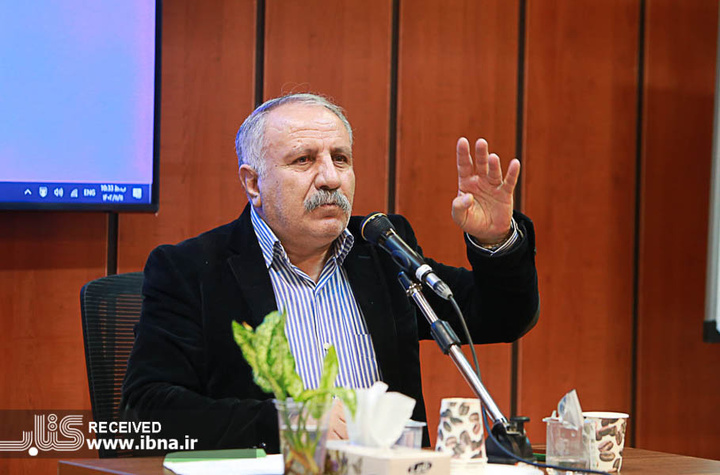 اولین روز دهمین دوره آموزش شعر «کلک خیال»