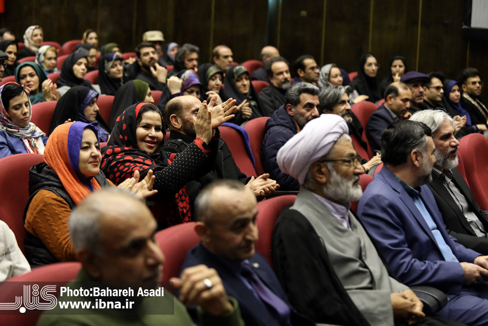 هیجانی فوتبالی زیرپوست اختتامیه شعر فجر