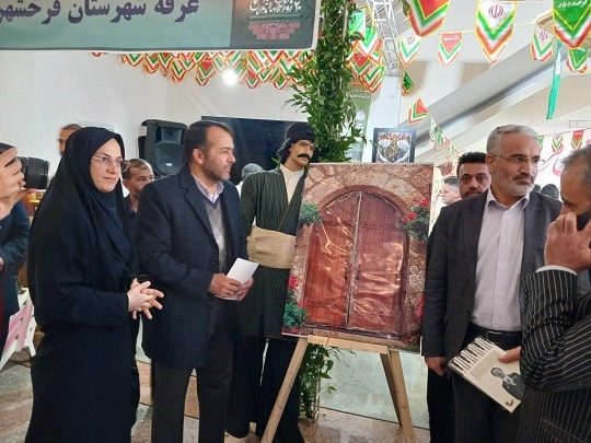 کتاب «آشنایی با هنر گچبری مدرن» رونمایی شد