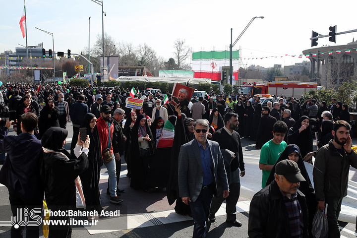 راهپیمایی ۲۲ بهمن در تهران