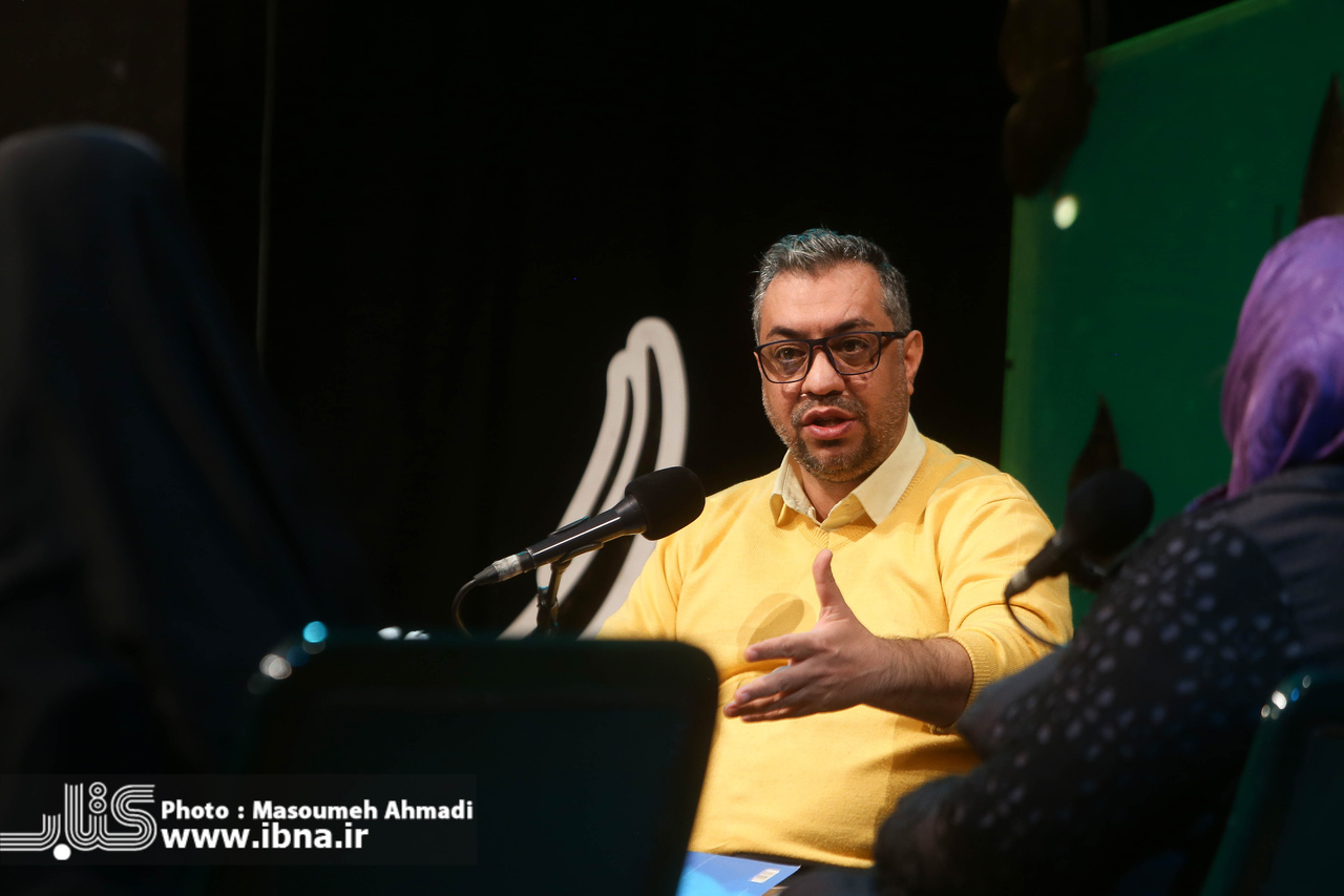 روایت زنانه، روایتی علیه استعمار و سلطه است