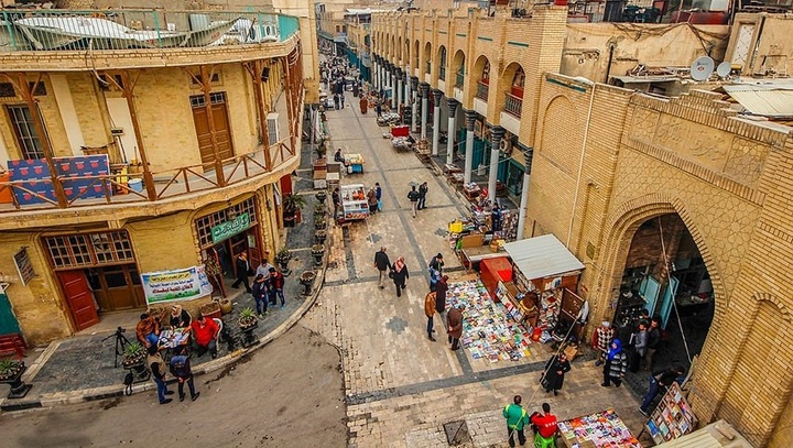 بررسی بازارها و مراکز خرید محلی مشهد